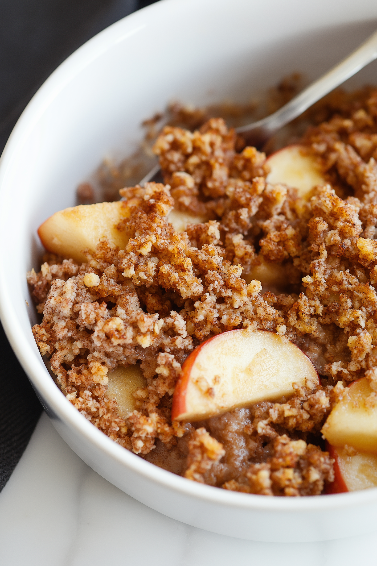 Healthy Breakfast Apple Crumble