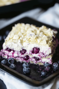 blueberry cheesecake lasagna
