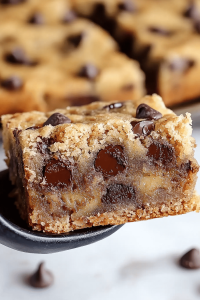 Banana Chocolate Chip Bars