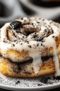 Oreo cinnamon roll